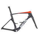 foto dettaglio telaio bicicletta da corsa in carbonio bmc teammachine r 01 frameset v1